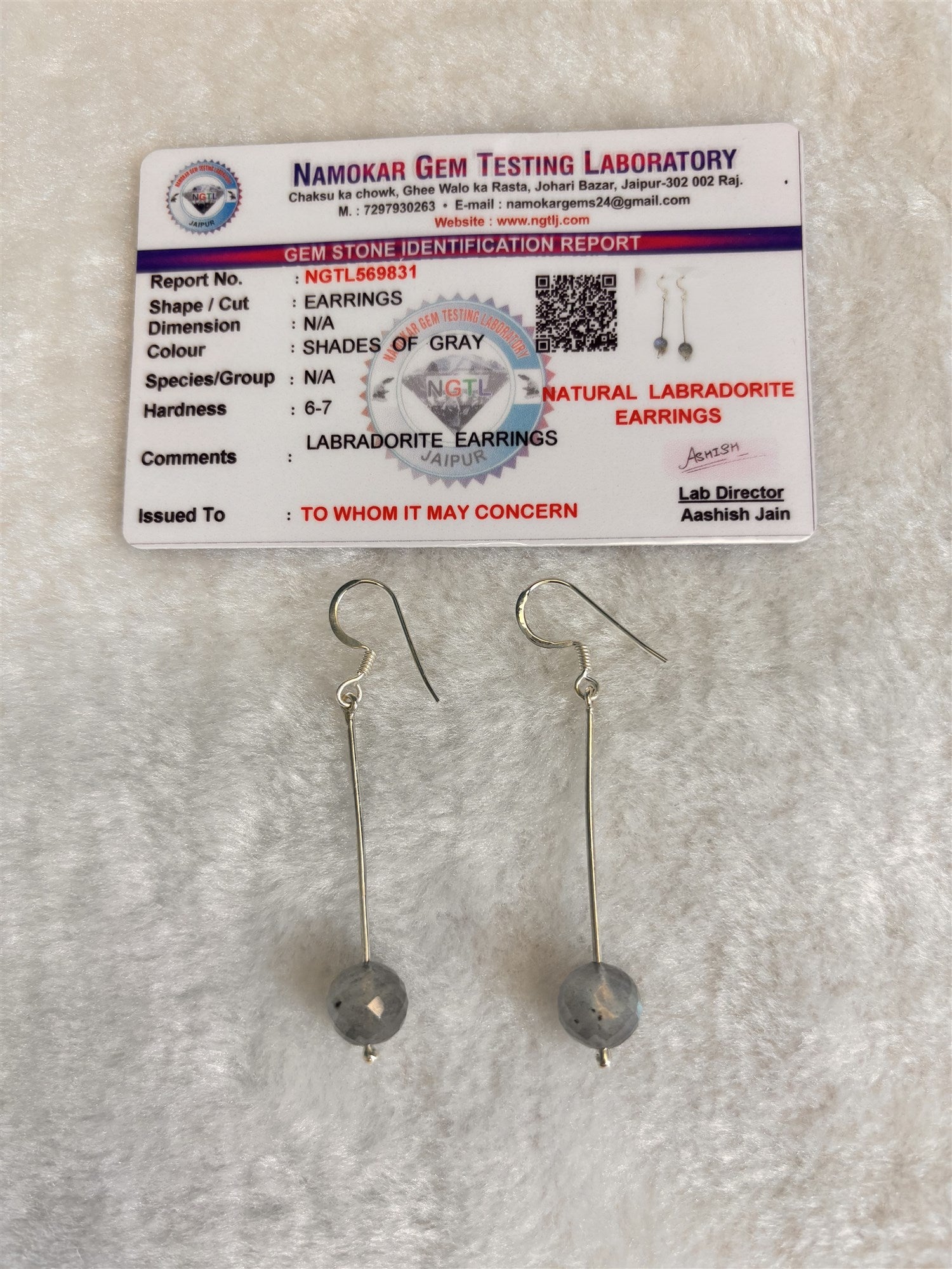 Labradorite drop