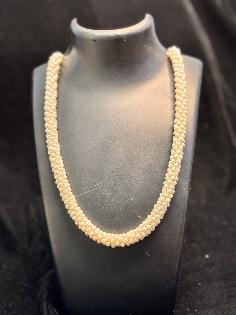 Pearl Jaali Twist Work Necklace