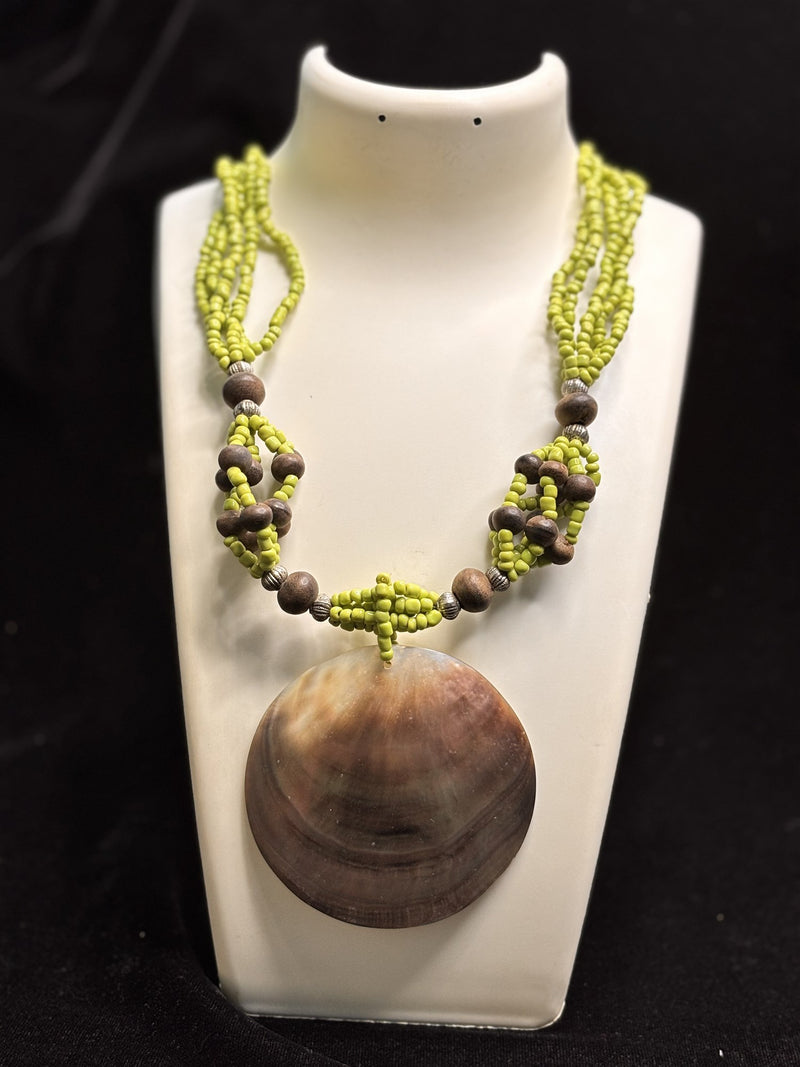 Rocaille Beaded Necklace with Shell Pendant (Lime Green)