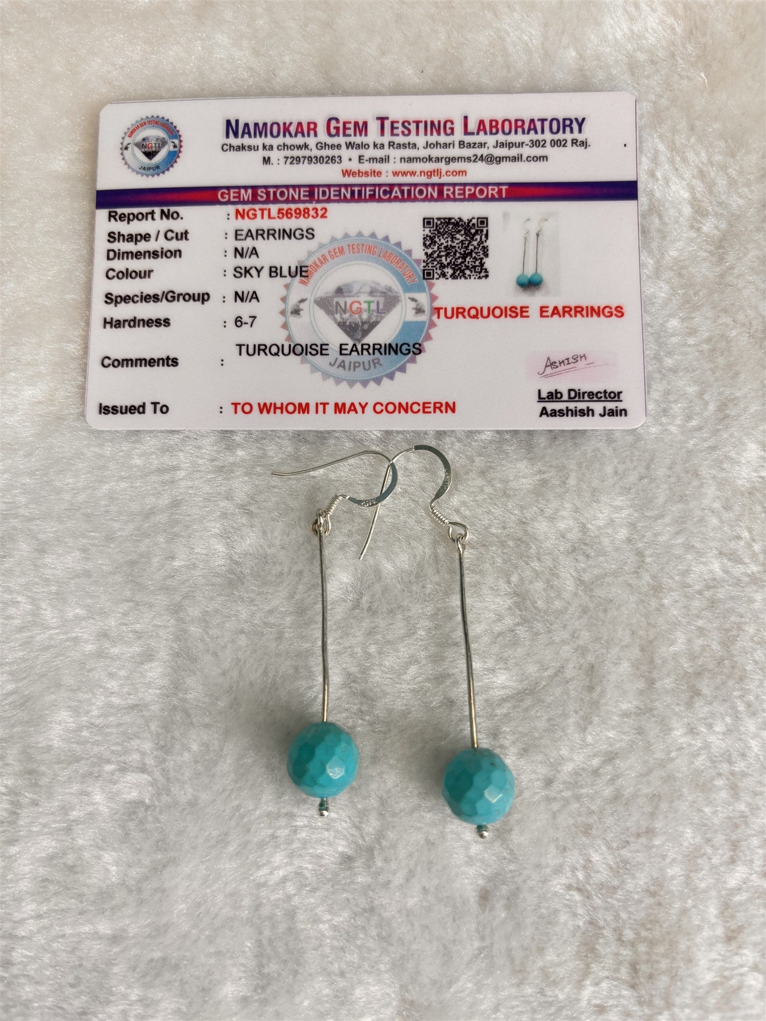 Turquoise drop