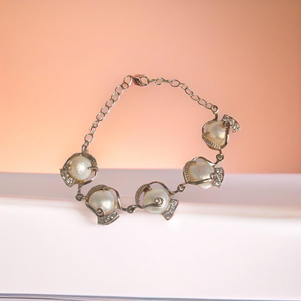 White Pearl Bracelet